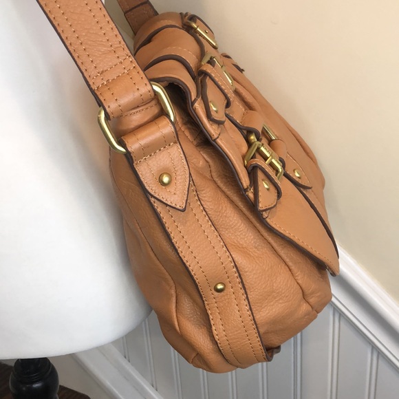 VINCE CAMUTO Tumbled Brown Leather Messenger Strappy Tote Crossbody Shoulder Bag - Picture 9 of 17
